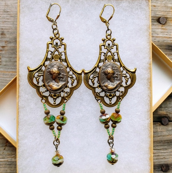 Handmade for Earthlings Jewelry - 🌿RARE Brass on Brass Cameo Earrings